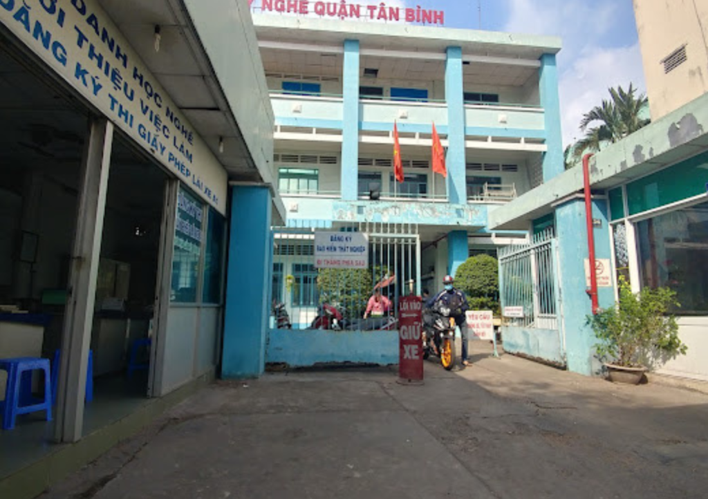 Trung Tâm Dạy Nghề Quận Tân Bình - Học Bằng Lái C1 TPHCM