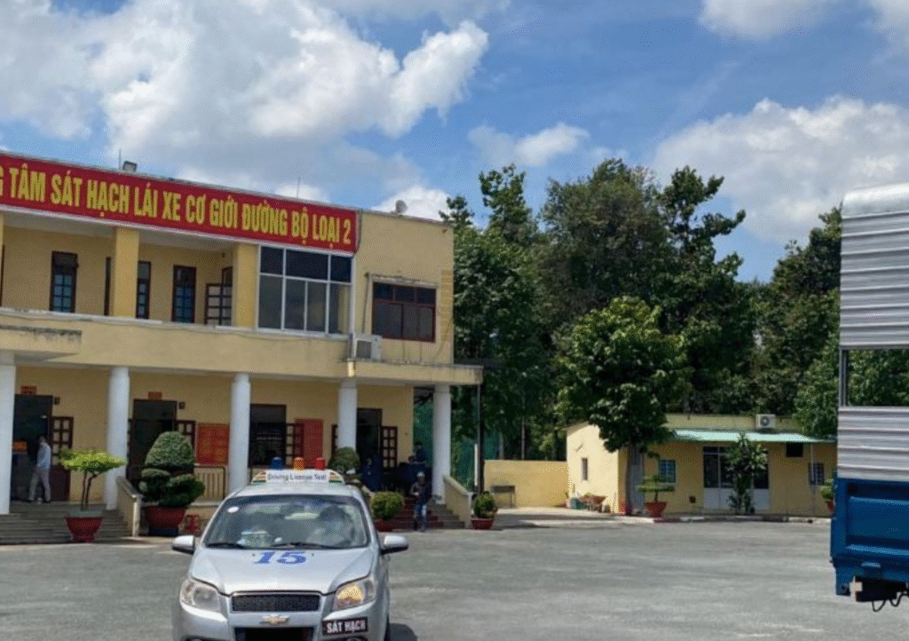 Trung Tâm Gdnn - Gdtx Quận 8-Học Lái Xe Tải