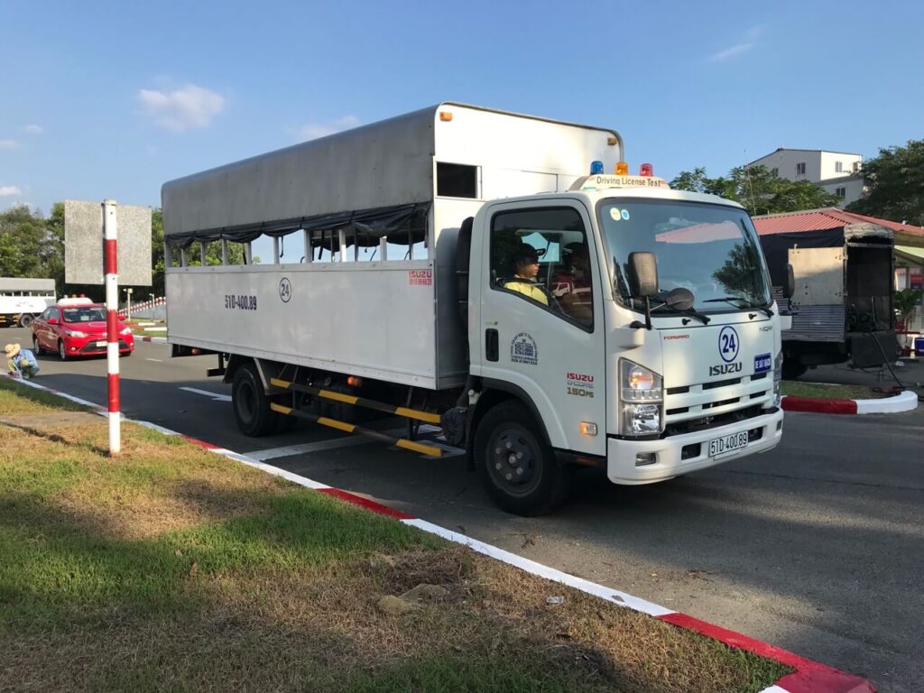 Xe Thi Hạng C-Bằng Lái Xe C