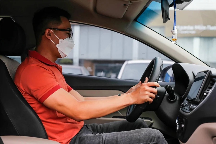 Lái Xe Ô Tô Hạng B-Đăng Ký Học Bằng Lái B