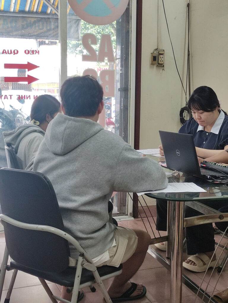 Làm Hồ Sơ ĐĂng Kí Xe Máy-Chi Phí Thi Bằng Lái Xe Máy