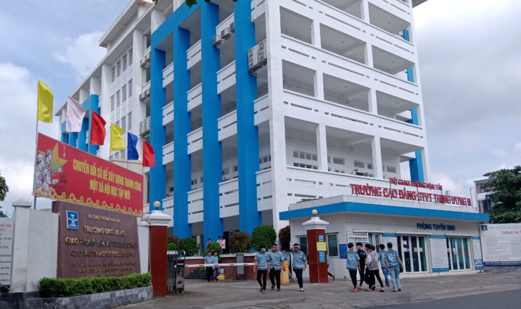 Cao Đẳng Giao Thông Vận Tải Trung Ương 3 - Thi bằng lái A1 TPHCM