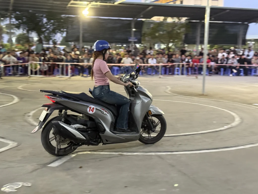 Sát Hạch Hạng A-Bằng Lái Xe A